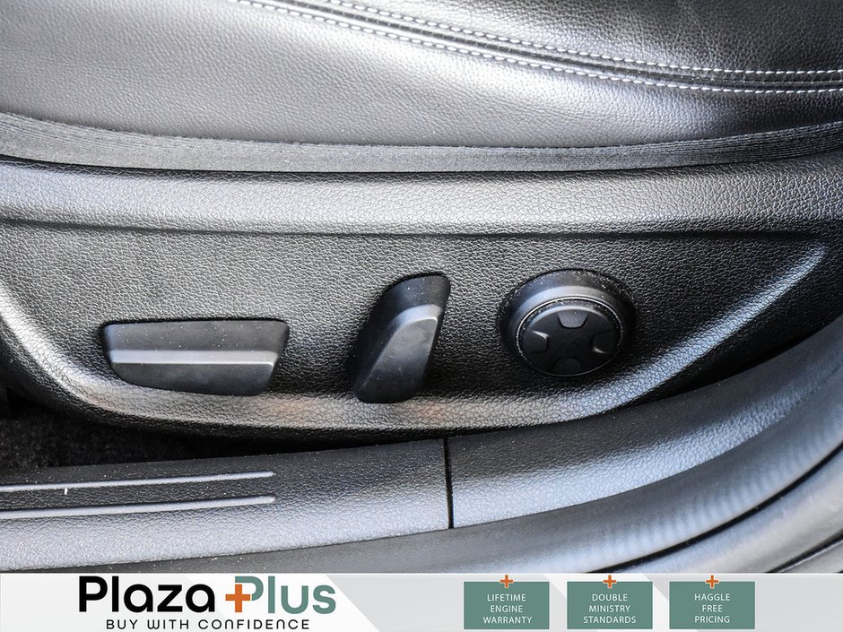 2025 GENESIS G70 2.5T Advanced-8