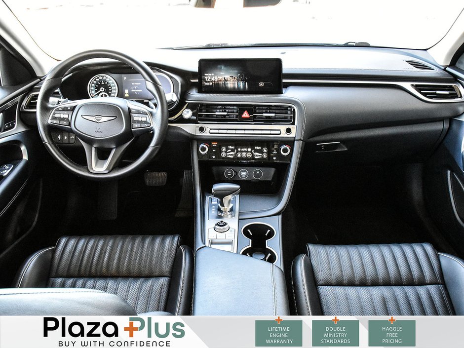 2025 GENESIS G70 2.5T Advanced One owner / Clean CarFax report