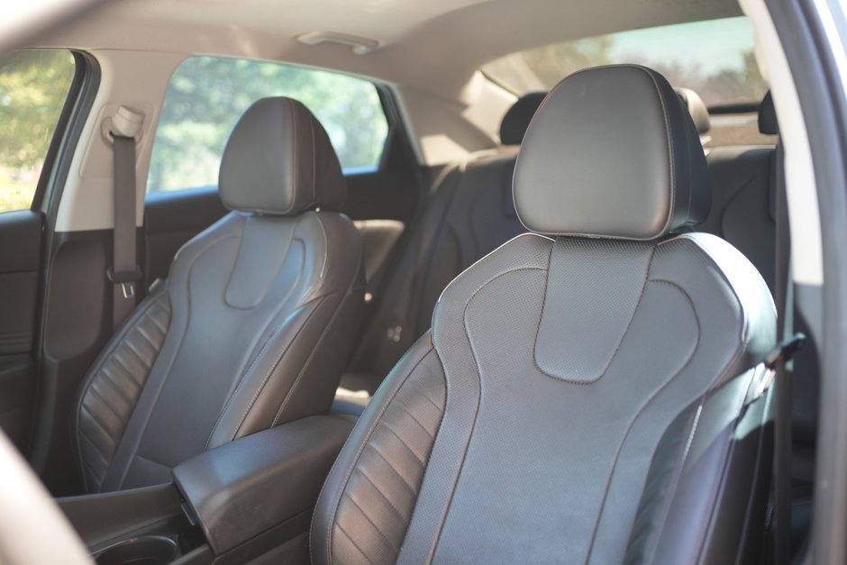 2023 Hyundai ELANTRA LUXURY HYBRID LEATHER/REMOTE START/HEATED SEATS