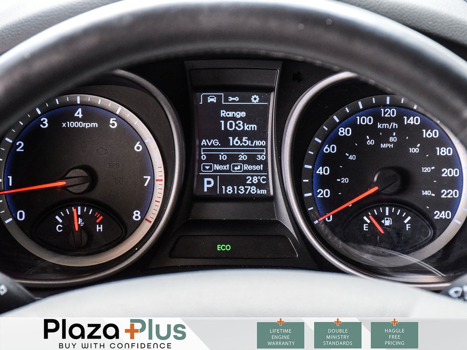2015 Hyundai Santa Fe XL Luxury-16