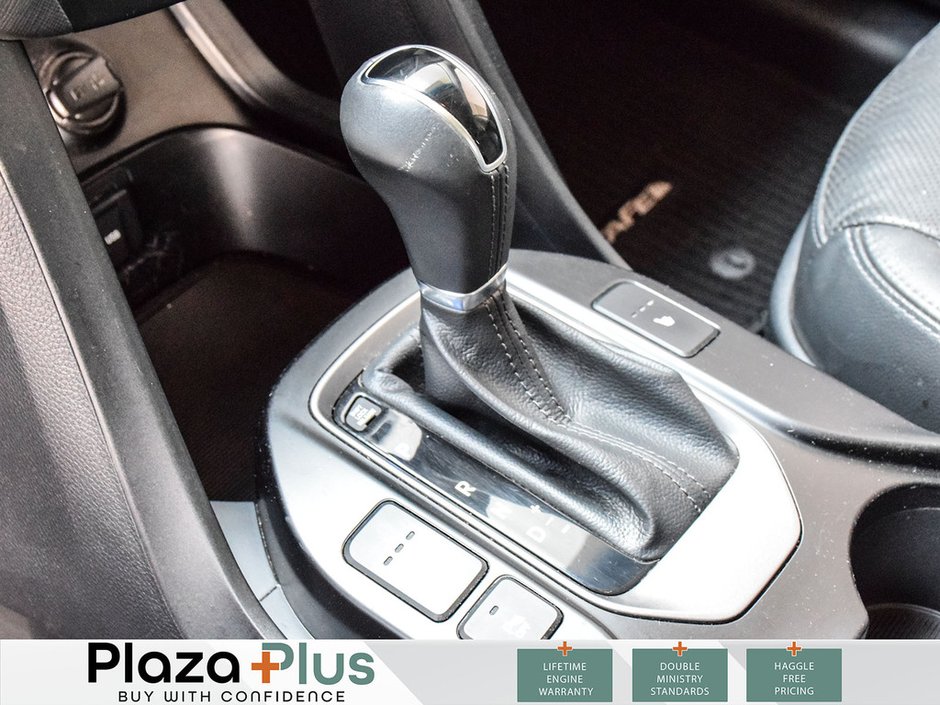 2015 Hyundai Santa Fe XL Luxury-8