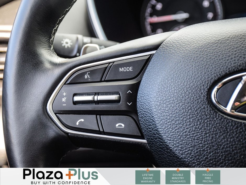 2023 Hyundai Santa Fe Preferred Clean CarFax Report | All Wheel Drive | Certified | Previous Daily Rental |