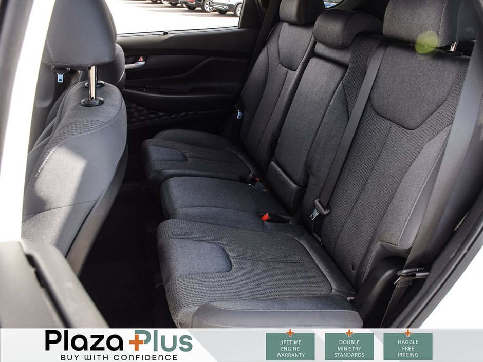 2023 Hyundai Santa Fe Preferred Clean CarFax Report | All Wheel Drive | Certified | Previous Daily Rental |