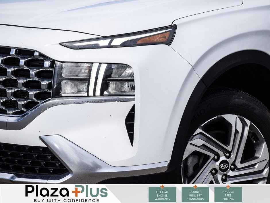 2023 Hyundai Santa Fe Preferred Clean CarFax Report | All Wheel Drive | Certified | Previous Daily Rental |