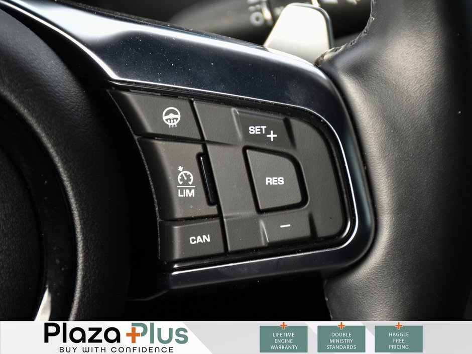 2021 Jaguar F-TYPE P300 LEATHER SEATS | PREMIUM AUDIO | SPORT DESIGN