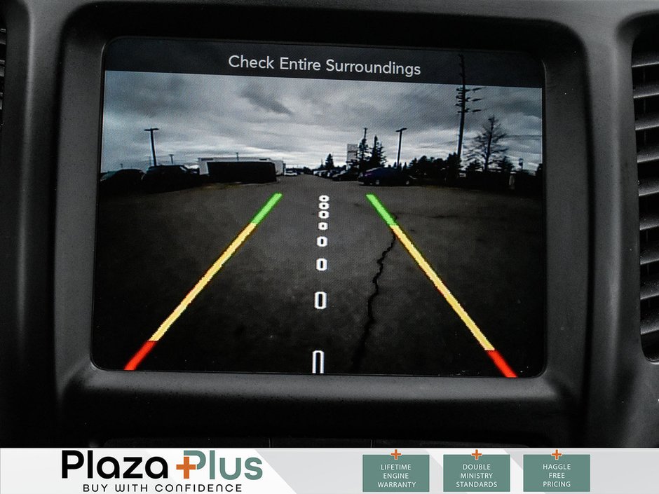 2016 Jeep Cherokee North One owner / Clean CarFax report / service records