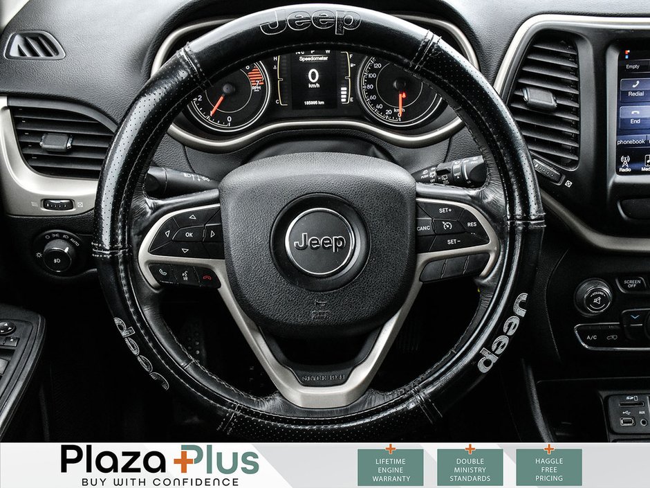 2016 Jeep Cherokee North Summer AND Winter tires included / Clean CarFax report / service records