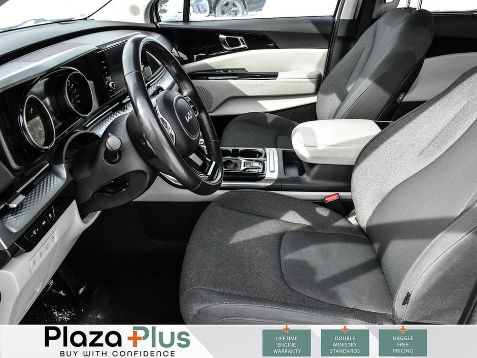 2024 Kia Carnival LX+-15