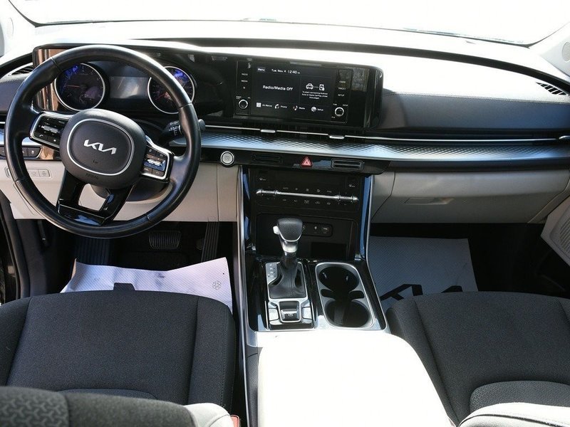 2024 Kia Carnival LX+ Clean CarFax Report | Great Family Mover | Power Sliding Doors| Previous Rental |