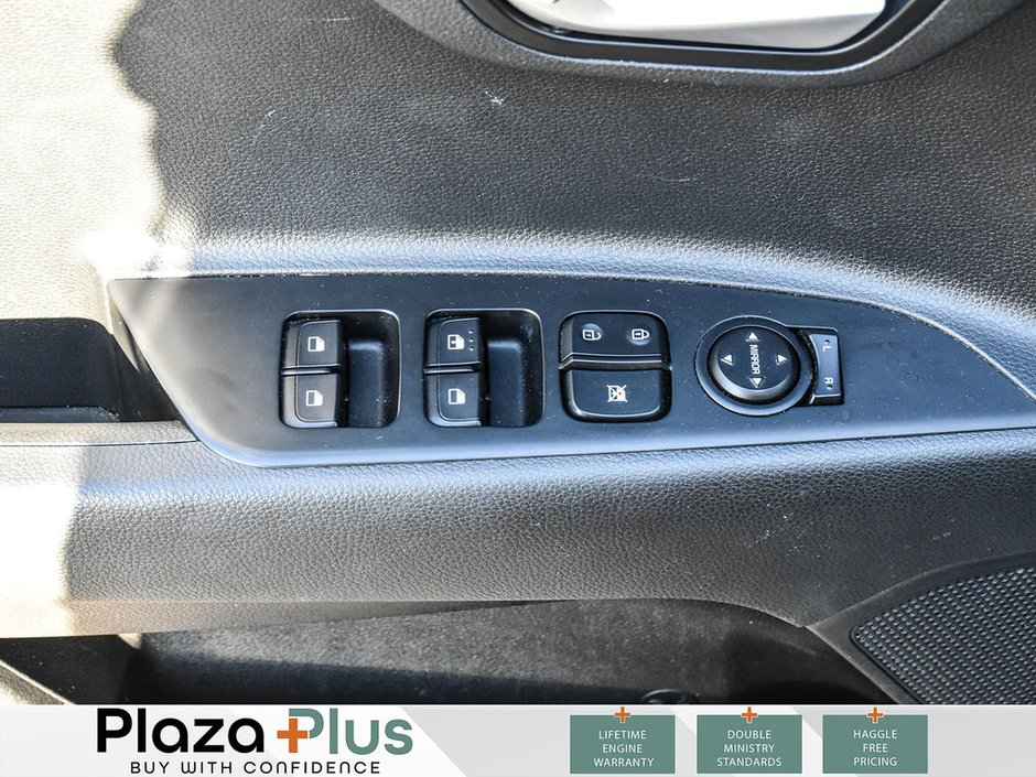 2023 Kia Rio 5-door LX+