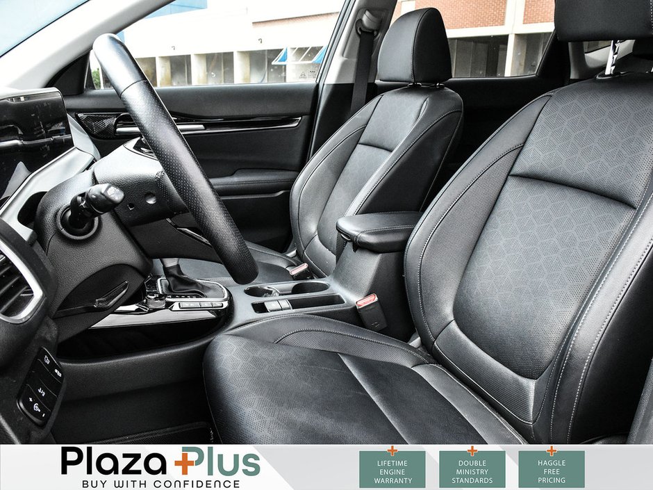 2024 Kia Seltos SX Sunroof l Navigation l Leather