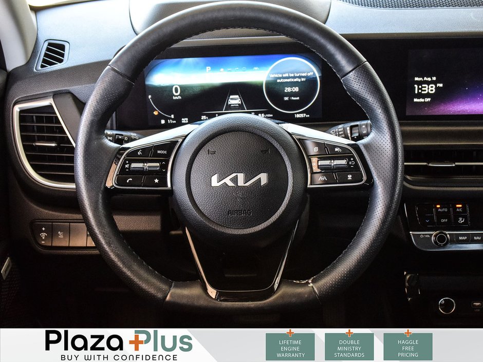 2025 Kia Seltos  SX LEATHER SEATS LANE ASSIST