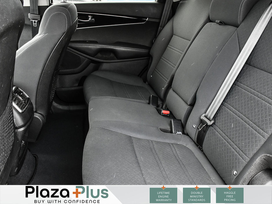 2019 Kia Sorento LX-12