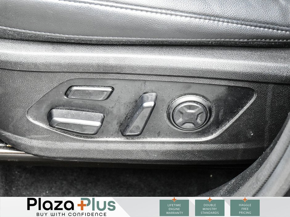 2022 Kia Sorento SX SX Trim Leather Seats Heated Seats Panoramic Sunroof