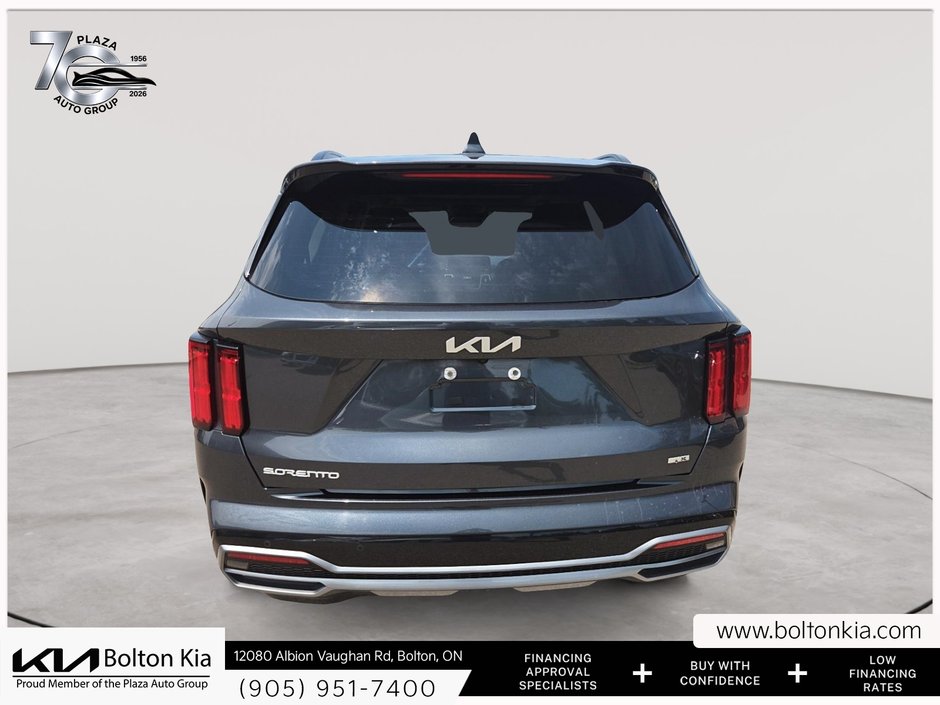 2023 Kia Sorento  Clean CarFax Report | Certified | 3rd Row Seating |