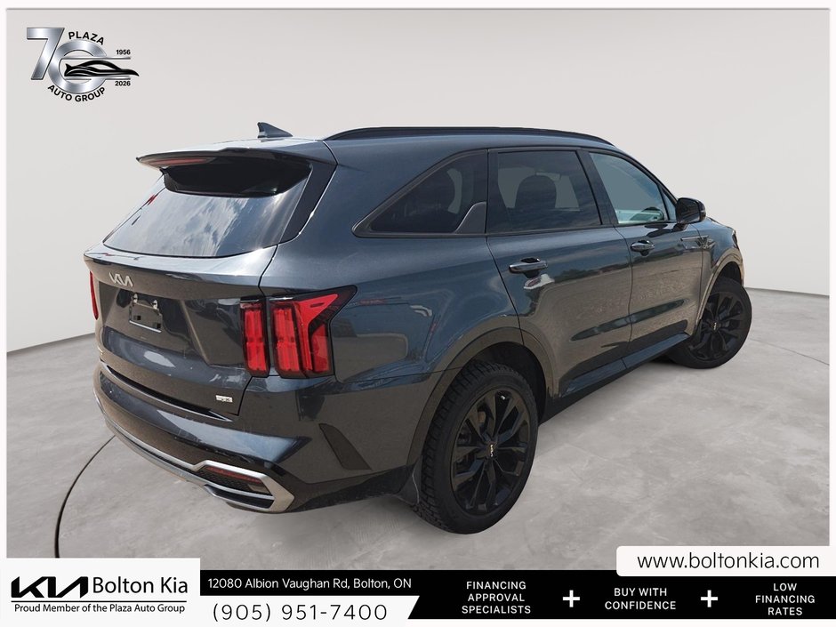 2023 Kia Sorento  Clean CarFax Report | Certified | 3rd Row Seating |