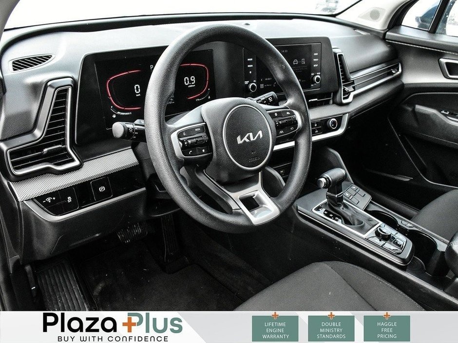 2024 Kia Sportage LX Clean CarFax report Certified | Local SUV