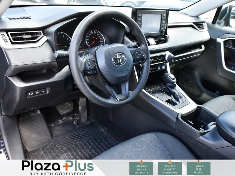 2022 Toyota RAV4 LE 1 Owner | All Wheel Drive | Certified |