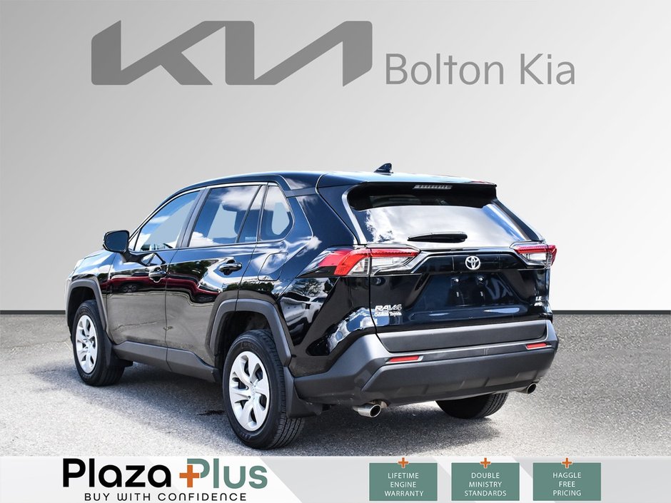 2022 Toyota RAV4 LE 1 Owner | All Wheel Drive | Certified |