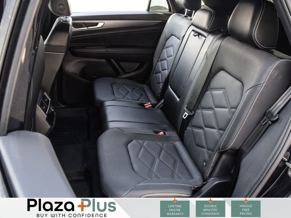 2024 Volkswagen Atlas Cross Sport Comfortline 1 Owner| Clean CarFax Report | All Wheel Drive | Certified |