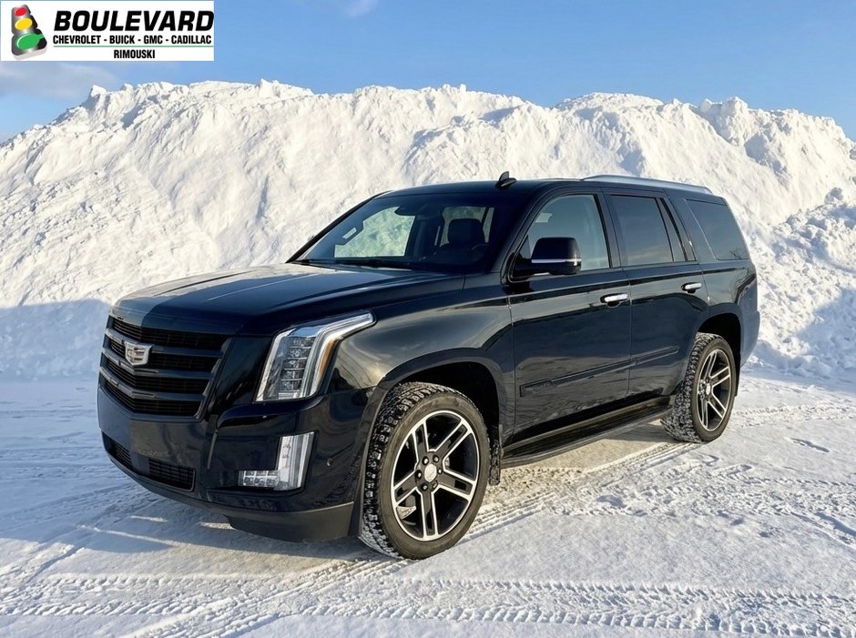 2019 Cadillac ESCALADE LUXURY in Rimouski, Quebec - w940px