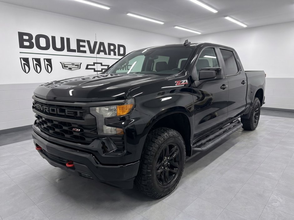 Chevrolet SILVERADO 1500 CUSTOM TRAILBOSS 2022 à Rimouski, Québec - w940px
