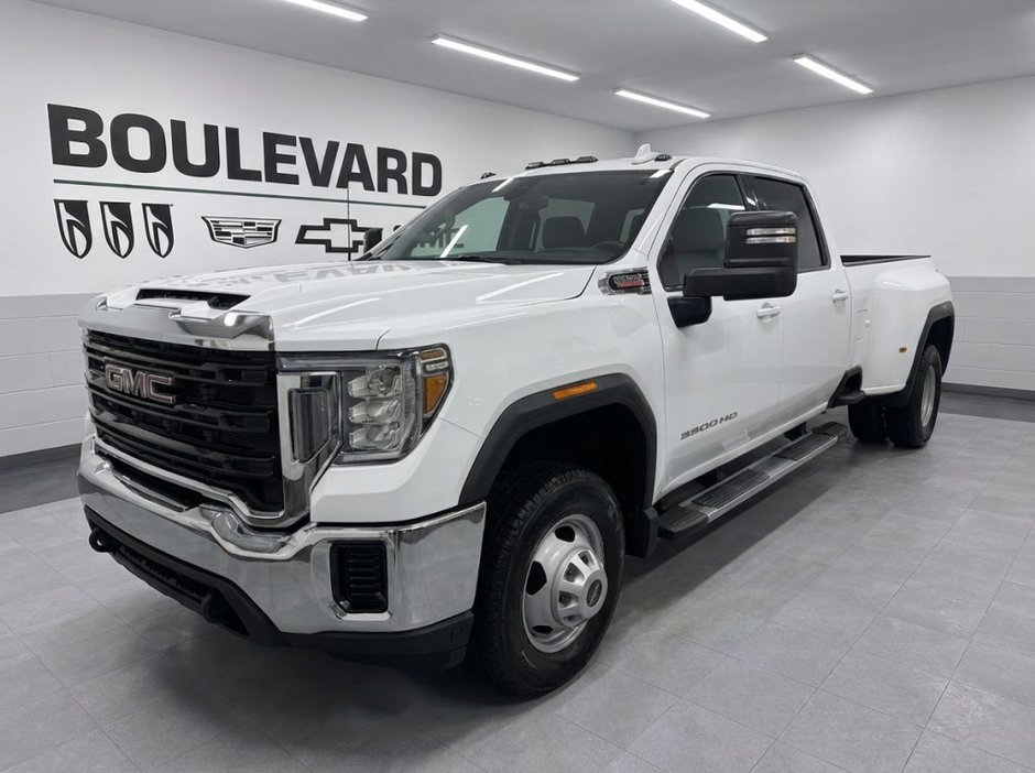 2021 GMC SIERRA 3500HD DOUBLE ROUES in Rimouski, Quebec - w940px