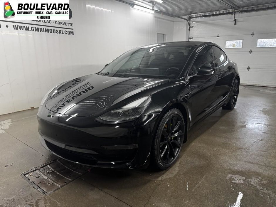 Tesla MODEL 3  2022 à Rimouski, Québec - w940px