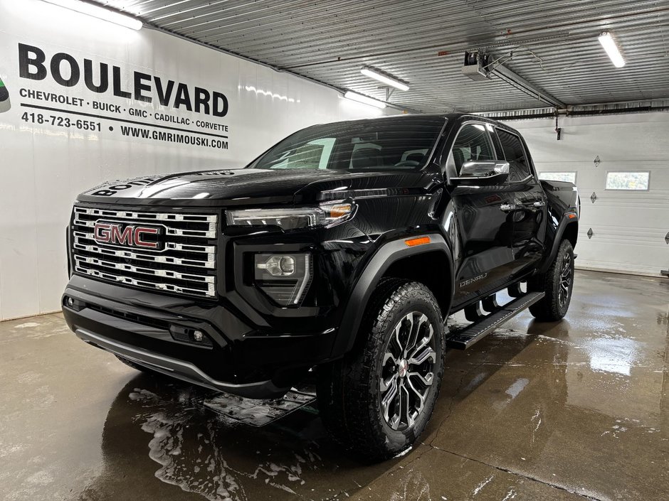 2024 GMC Canyon in Rimouski, Quebec - w940px