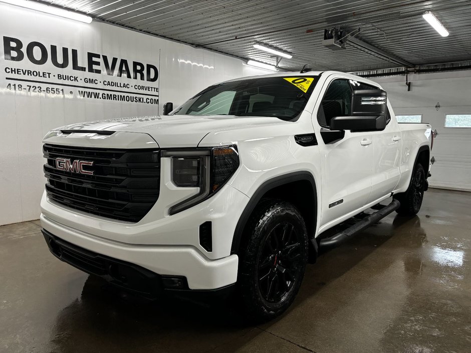 GMC Sierra 1500  2024 à Rimouski, Québec - w940px