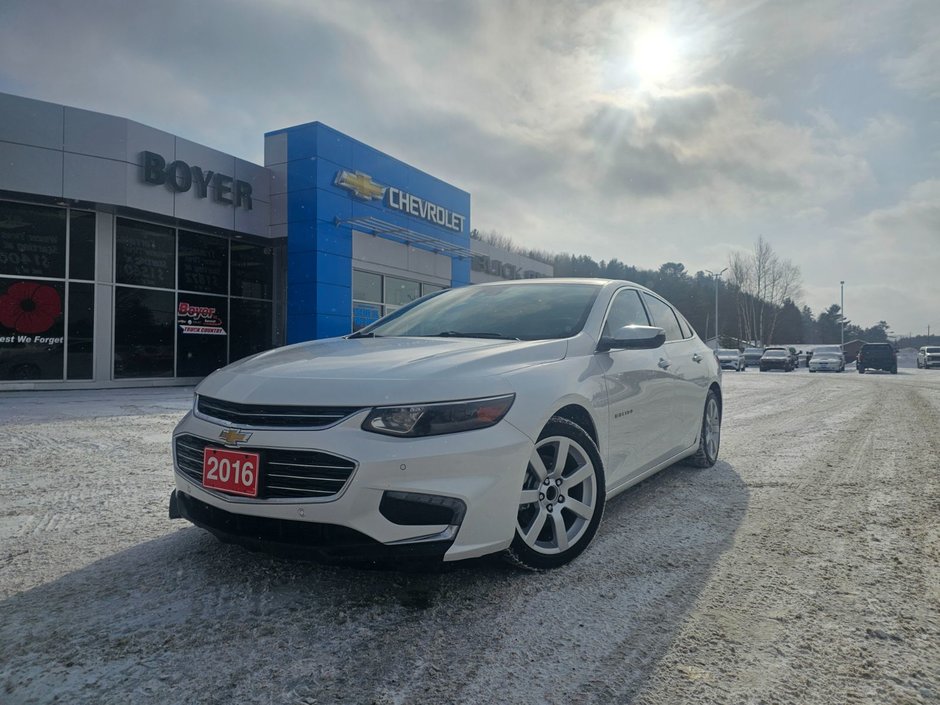 2016 Chevrolet Malibu in Pickering, Ontario - 1 - w320h240px