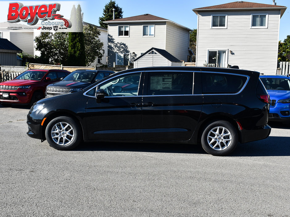 2024 Chrysler Grand Caravan SXT