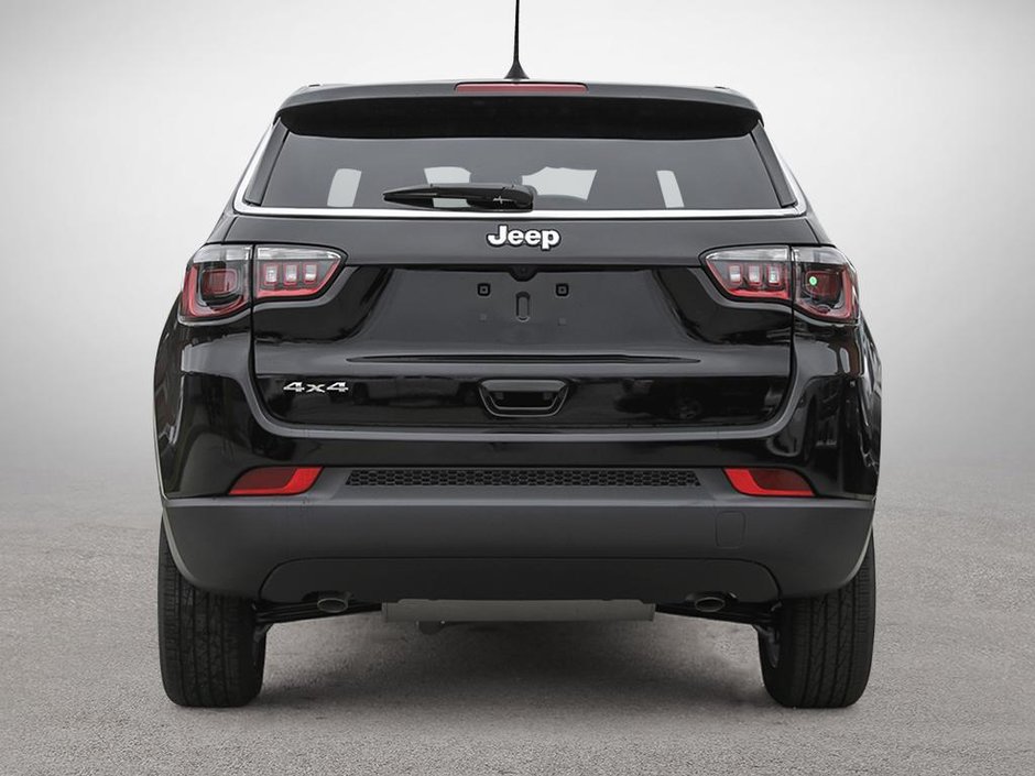 2025 Jeep Compass SPORT