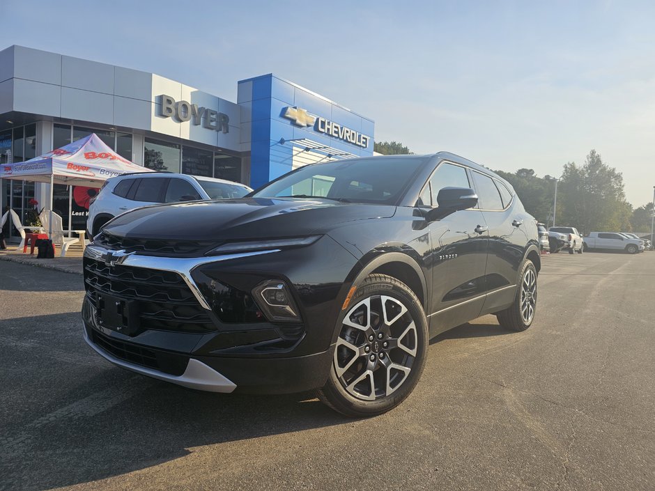 2024 Chevrolet Blazer in Pickering, Ontario - w940px