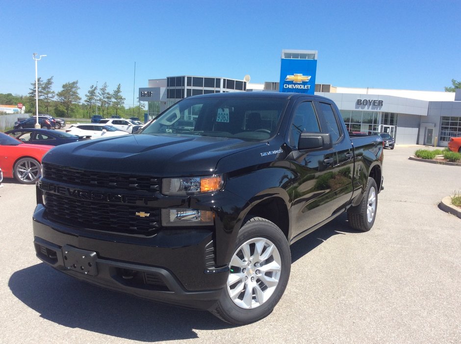 2019 Chevrolet Silverado 1500 in Pickering, Ontario - w940px