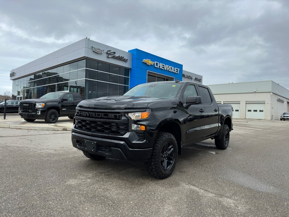 2023 Chevrolet Silverado 1500 in Pickering, Ontario - w940px