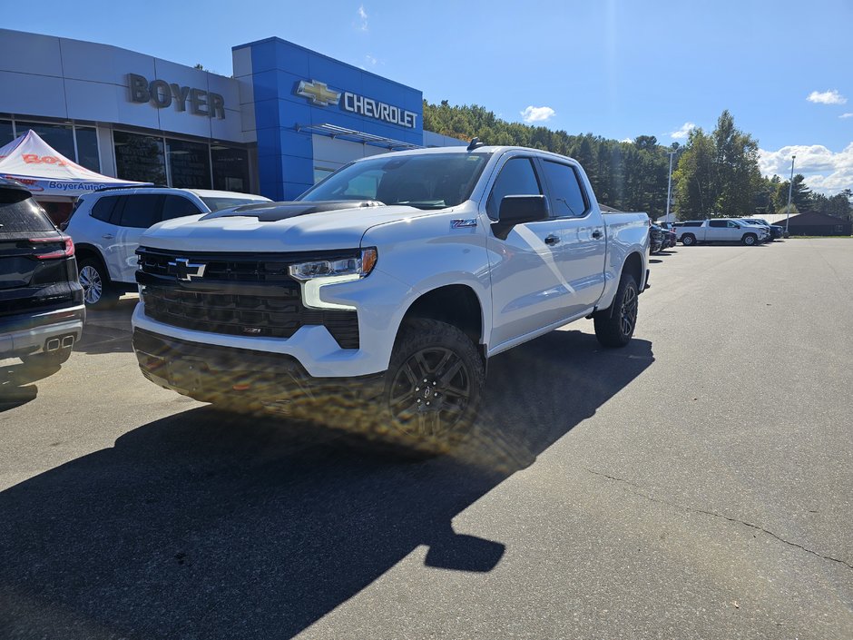 2024 Chevrolet Silverado 1500 in Pickering, Ontario - 1 - w320h240px