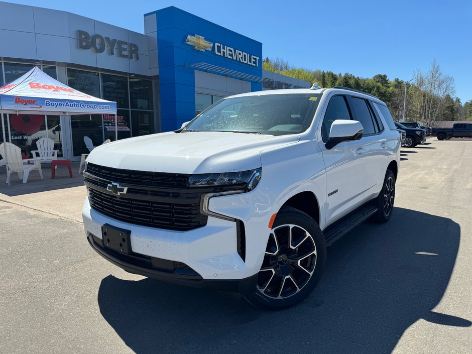 2024 Chevrolet Tahoe in Pickering, Ontario - w940px