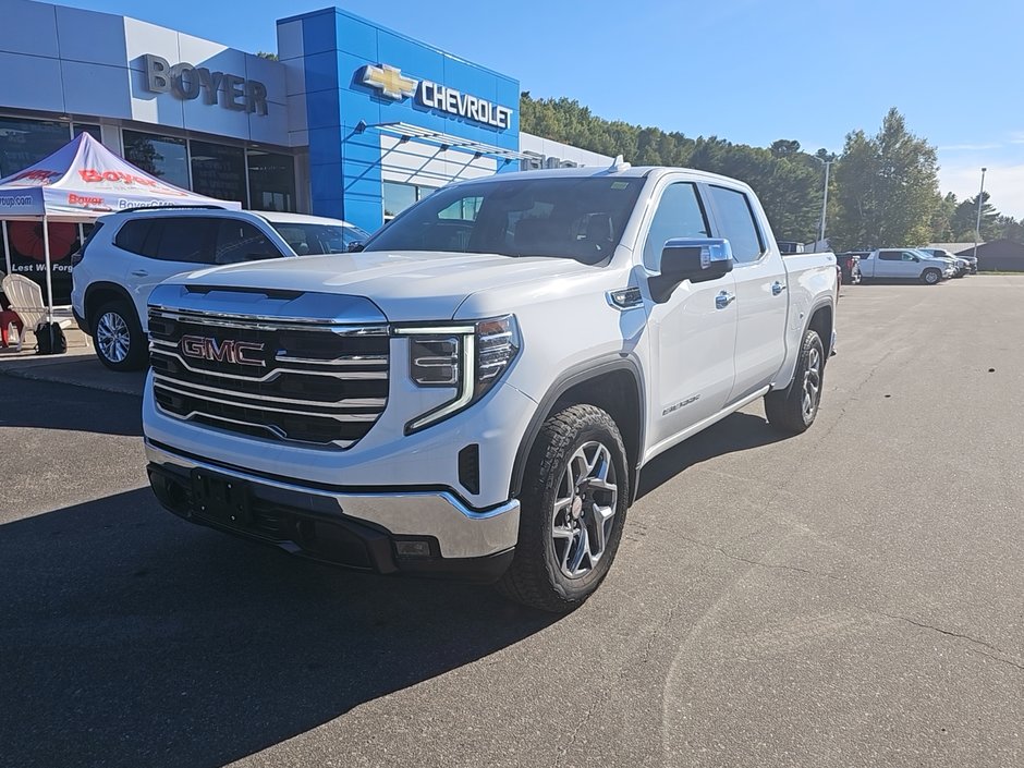 2024 GMC Sierra 1500 in Pickering, Ontario - w940px