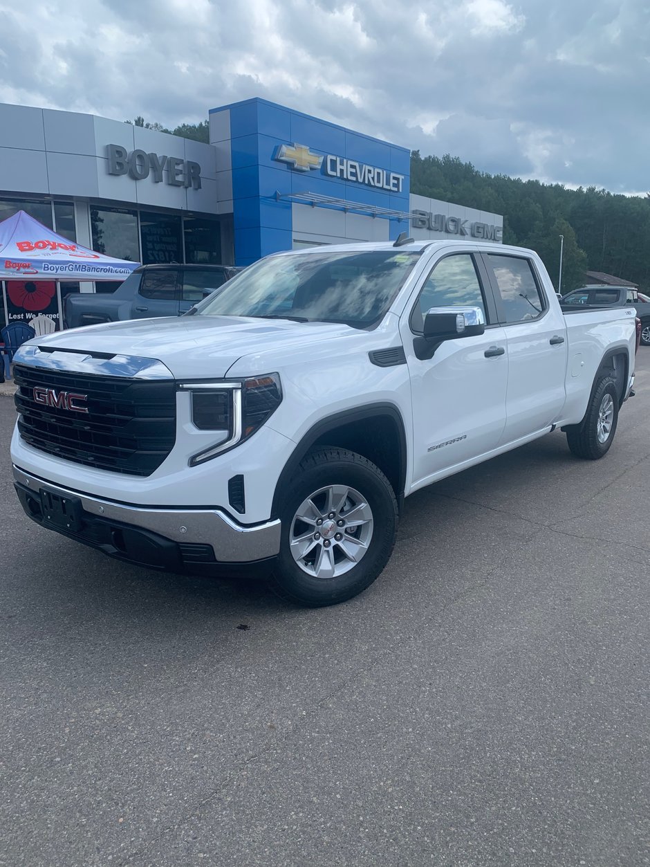 2024 GMC Sierra 1500 in Pickering, Ontario - w940px