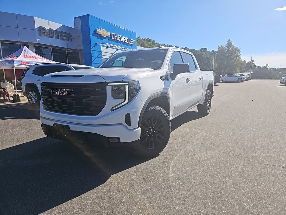 2024 GMC Sierra 1500 in Pickering, Ontario - w940px