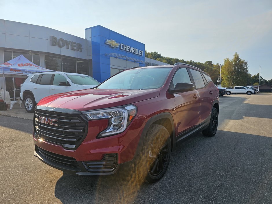 2024 GMC Terrain in Pickering, Ontario - w940px