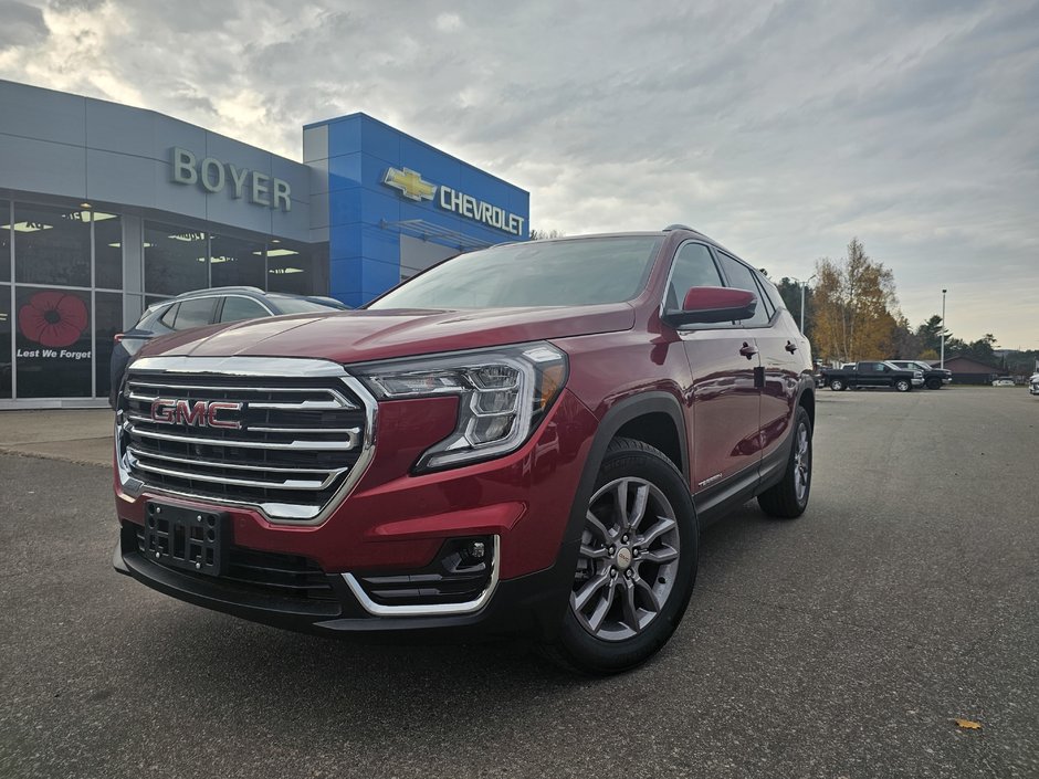 2024 GMC Terrain in Pickering, Ontario - w940px