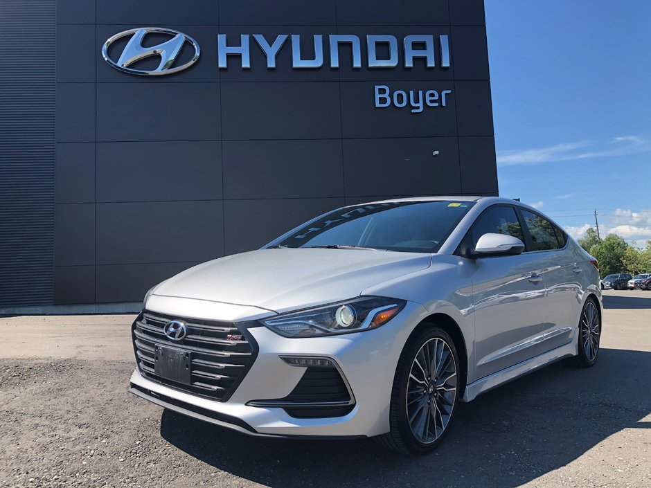 2560x1600 2017 Hyundai Elantra Sport Images
 Full Screen for Dekstop and Mobile