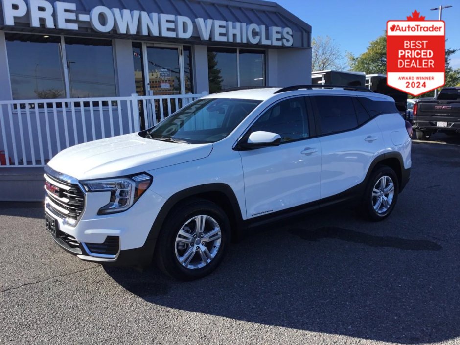 2022 GMC Terrain in Pickering, Ontario - w940px