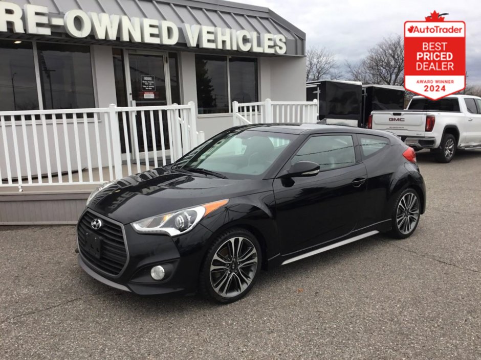 2016 Hyundai Veloster in Pickering, Ontario - w940px