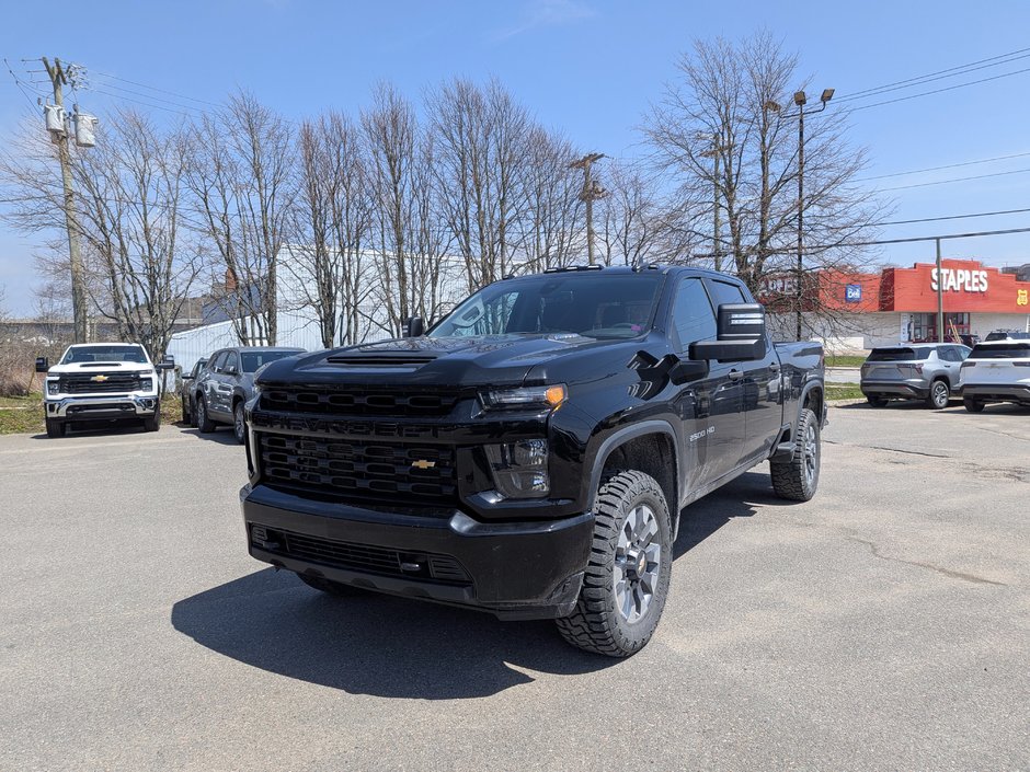 2023 Chevrolet Silverado 2500HD Custom in Saint John, New Brunswick - w940px