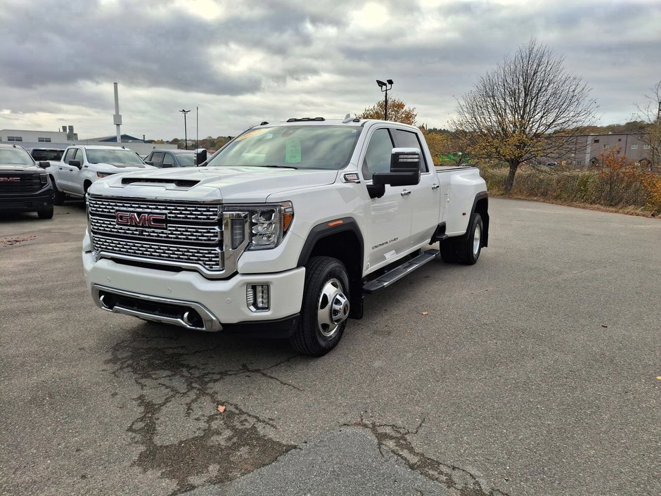 2020 GMC Sierra 3500HD Denali in Saint John, New Brunswick - w940px