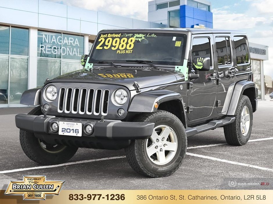 2016 Jeep Wrangler Unlimited in St. Catharines, Ontario - w940px