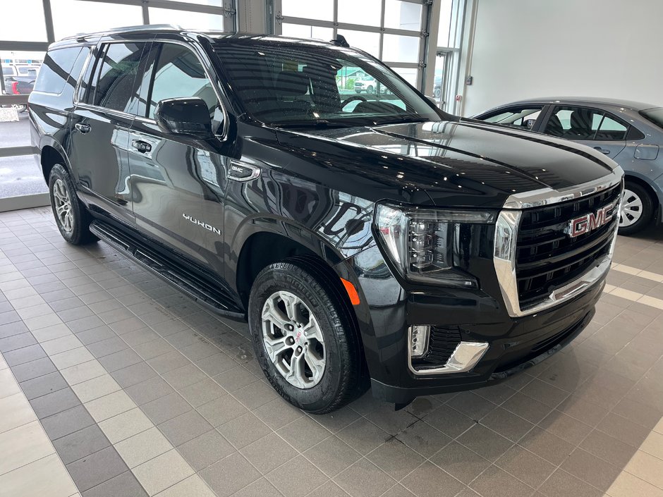 2023 GMC Yukon XL SLE in Amos, Quebec